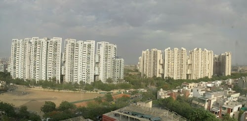 Nirvana Country, Sector 50