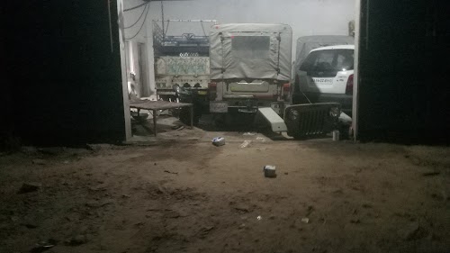 mohan auto repairing workshop