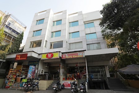 Capital O 697 The Sirona Hotel