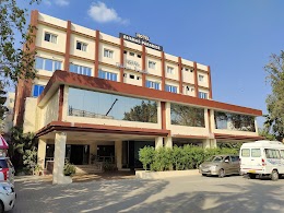 Hotel Bhimas Paradise