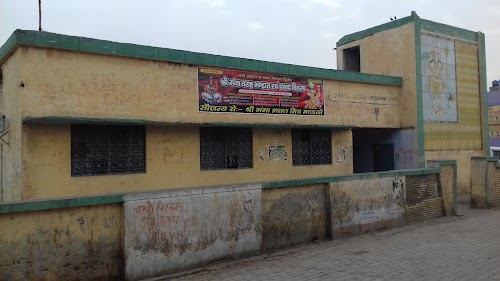 Bus Stand Soron