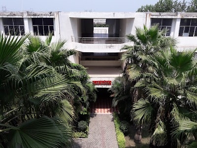 Roorkee Engineering and Management Technology Institute