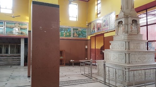 Kampilji Digambar Jain Mandir