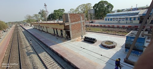Parasnath Railway station