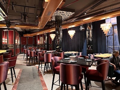 Studio XO Bar