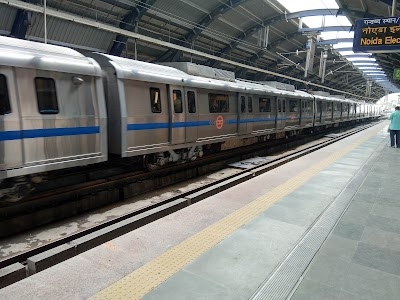 DWARKA MORE METRO STATION