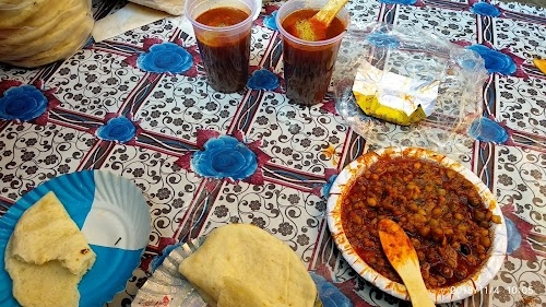 Lotan Chole Kulche Wala