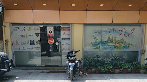 TRAVEL ZONE