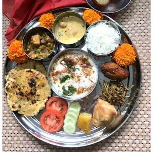 Gahlot bhojnalaya