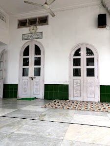 Medical College nearby Masjid
