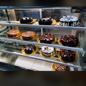 K CAKE 65 | Best Cake Shop in Varanasi | Best Bakery Shop in Varanasi