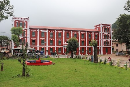 Palpa Durbar & Museum