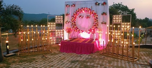 The Royal lush