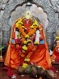 Prasanna kala kendra titwala