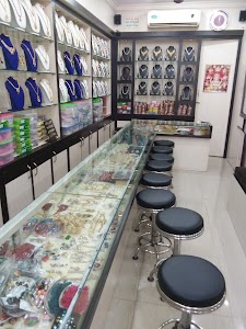 MSC VIJAYALAKSHMI DIAMONDS & PEARLS