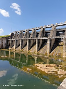 Manjore Dam & Reservoir