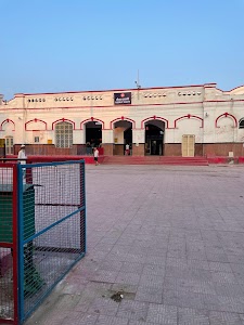 Meerut Cantt.