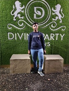 DIVINE PARTY LAWNS
