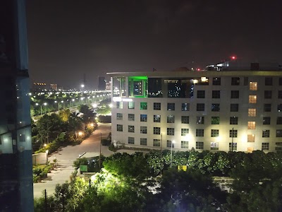 QRG TOWERS