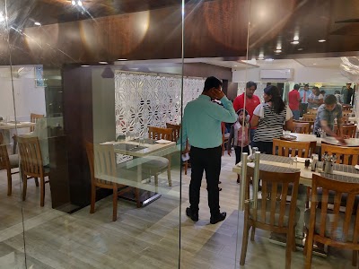 Hotel Radha Pure Veg