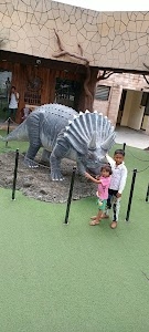 Dinosaur Fossil Park - Raiyoli