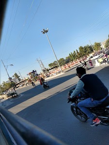 Teen Puliya, Nanda Nagar