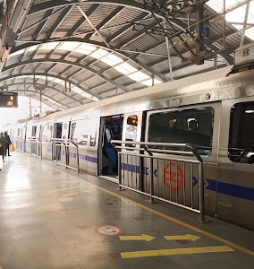 Lajpat Nagar Metro Station