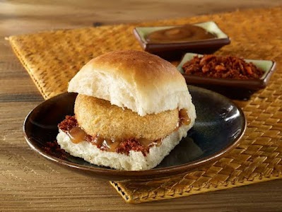 Goli Vada Pav No.1
