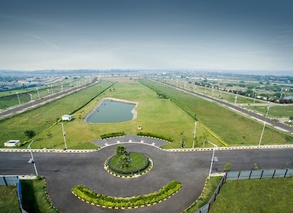 Greenbay Golf Village