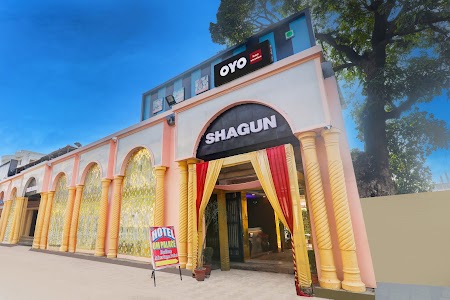 OYO Hotel Om Palace