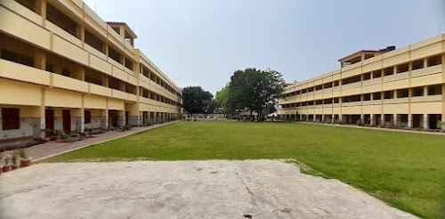 Holy Cross School
