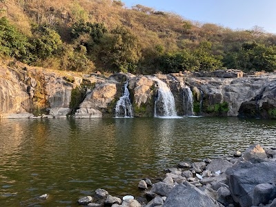 Galadhara Waterfall ગળધરા પાણીનો ધોધ