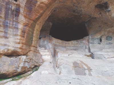Sitabengra & Jogimara Caves