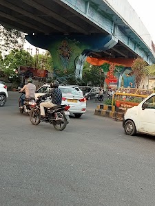 Pani Tanki Crossing