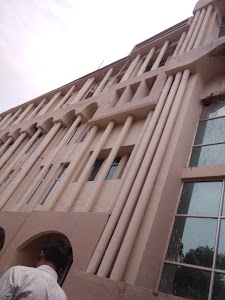 Ditmr College