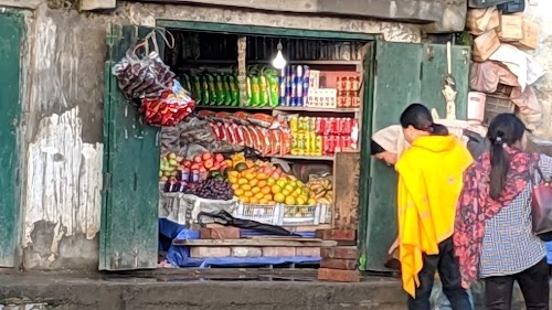 Mao Bazaar