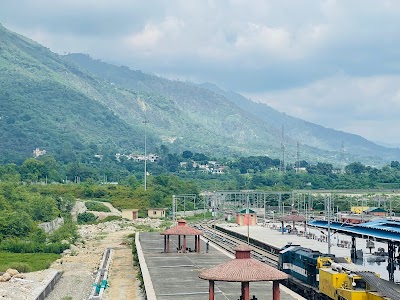 Station platform