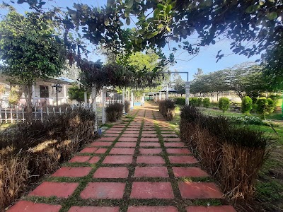 Khans Gufa Resort
