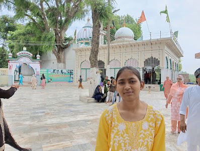 BAGESWAR DHAM BHOJNALAYA