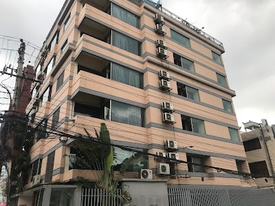 Richmond Hotel & Suites