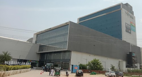 More Hypermart, Sector 37 C, Gurugram