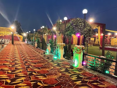 Royal Orchid Motel & Restaurant