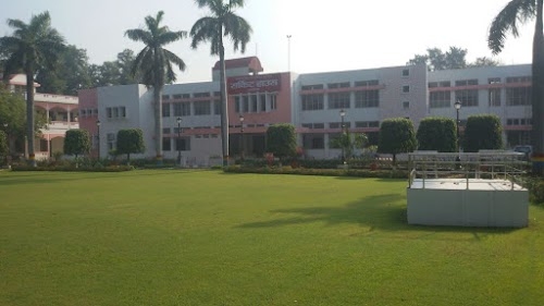 Circuit House