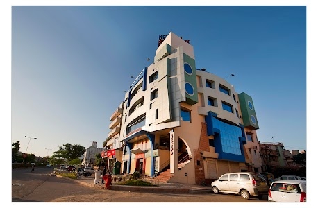 Hotel Shri Ram Excellency - Banquet Hall in Jodhpur/ Bar in Jodhpur / Wedding Resort in Jodhpur / Restaurant in Jodhpur