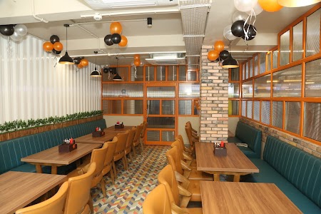 Octant Pizza, CG Road - Ahmedabad