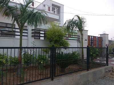 Sector 13, HUDA