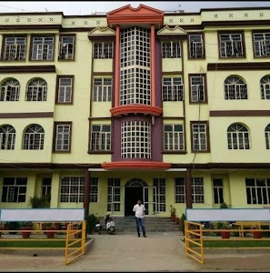 Scholars Public School