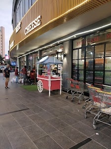 S S Plaza