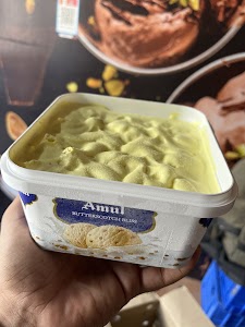 Amul Parlour