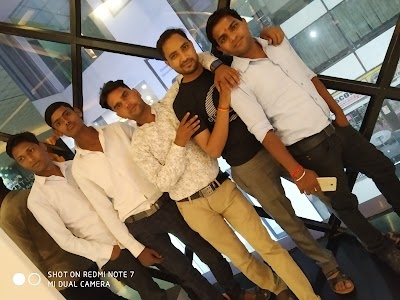 Gole Bajrang Photo Studio Chudiyala Gzb